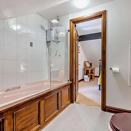 4 Bed In Nr Ullswater Sz256 펜션 *