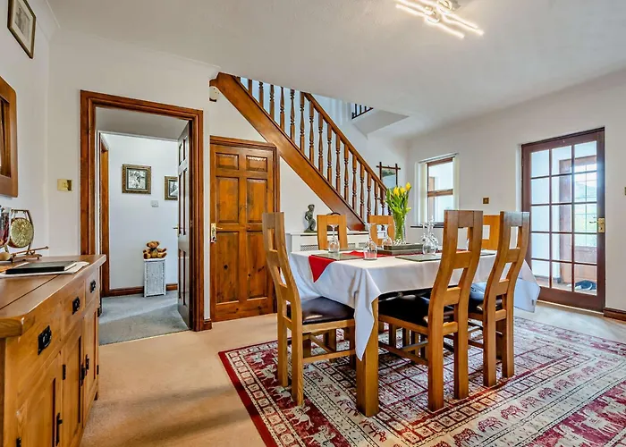 Semesterbostad 4 Bed In Penrith Oc-sz256